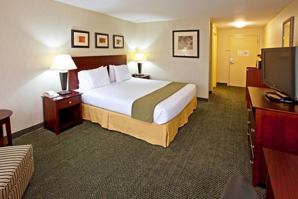 Holiday Inn Express Radcliff Fort Knox By Ihg Exterior photo