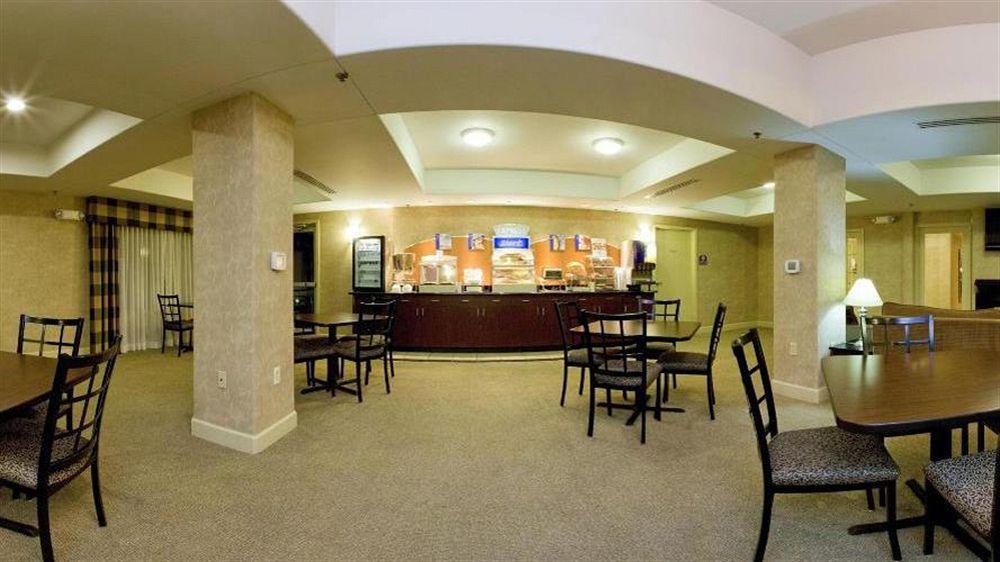 Holiday Inn Express Radcliff Fort Knox By Ihg Exterior photo