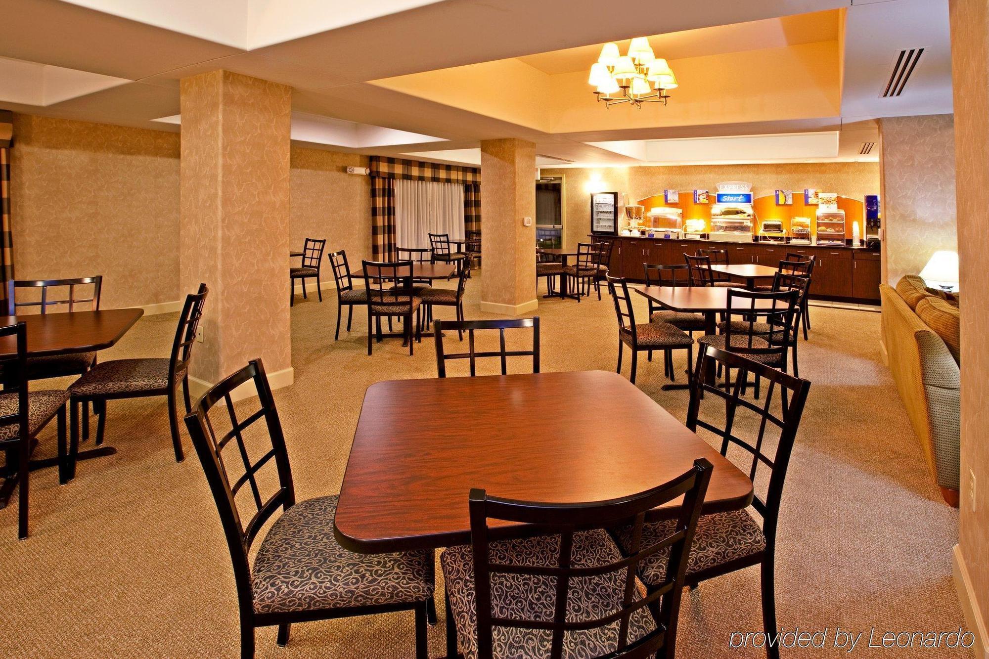 Holiday Inn Express Radcliff Fort Knox By Ihg Exterior photo